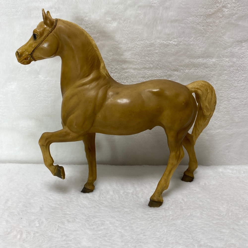 VTG Breyer Palomino Western Prancer Horse Mustang Model #112